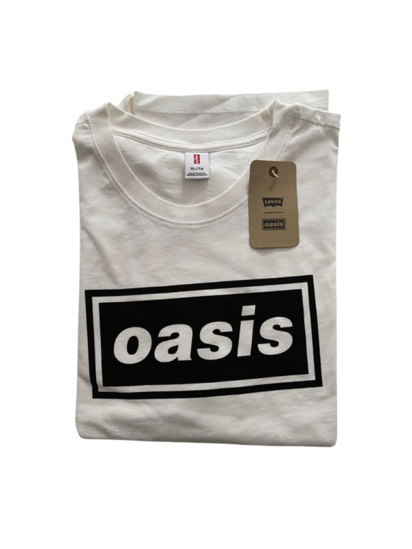 Camiseta Levis – Oasis